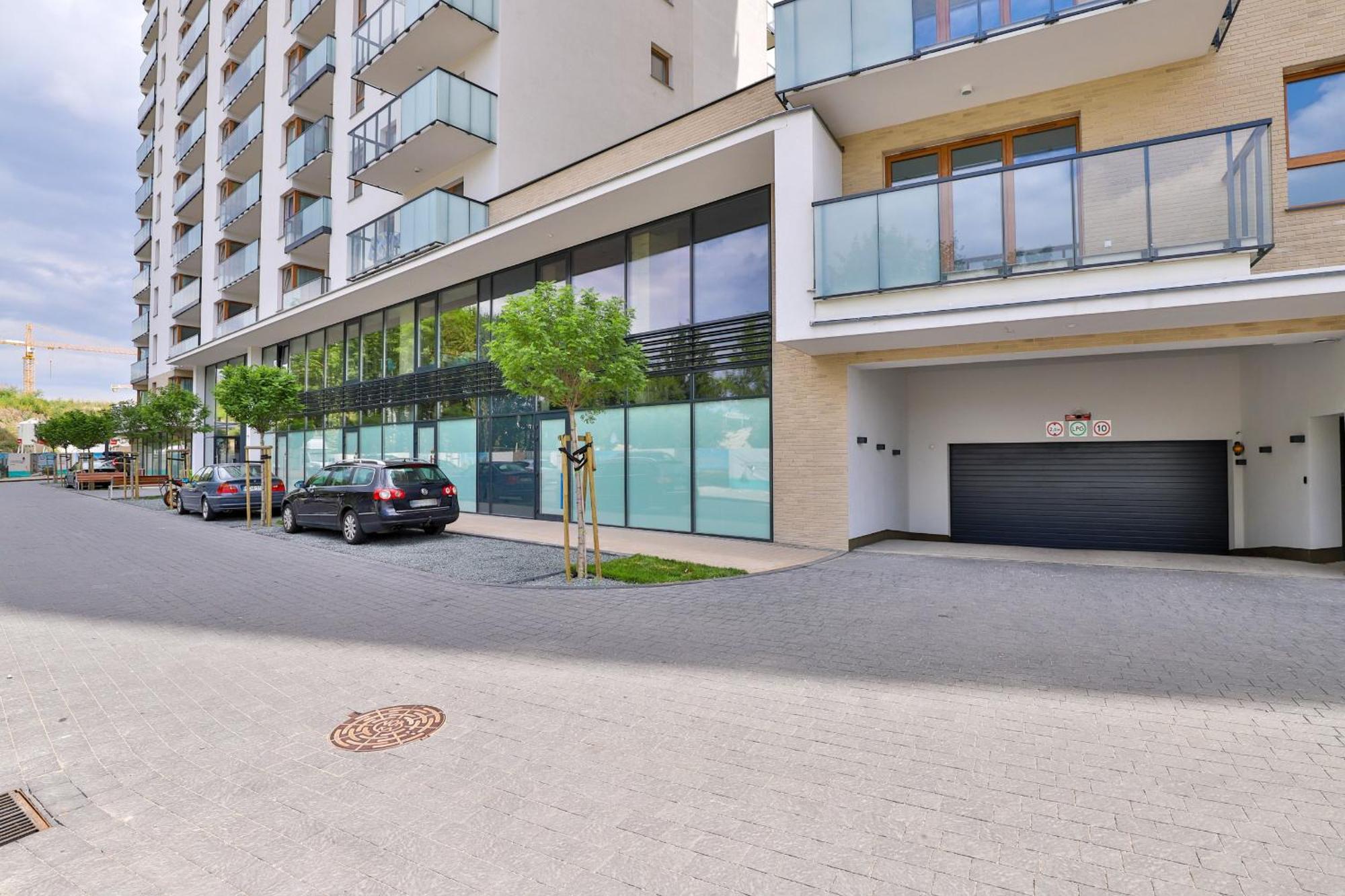Stadion With Parking By Renters Appartamento