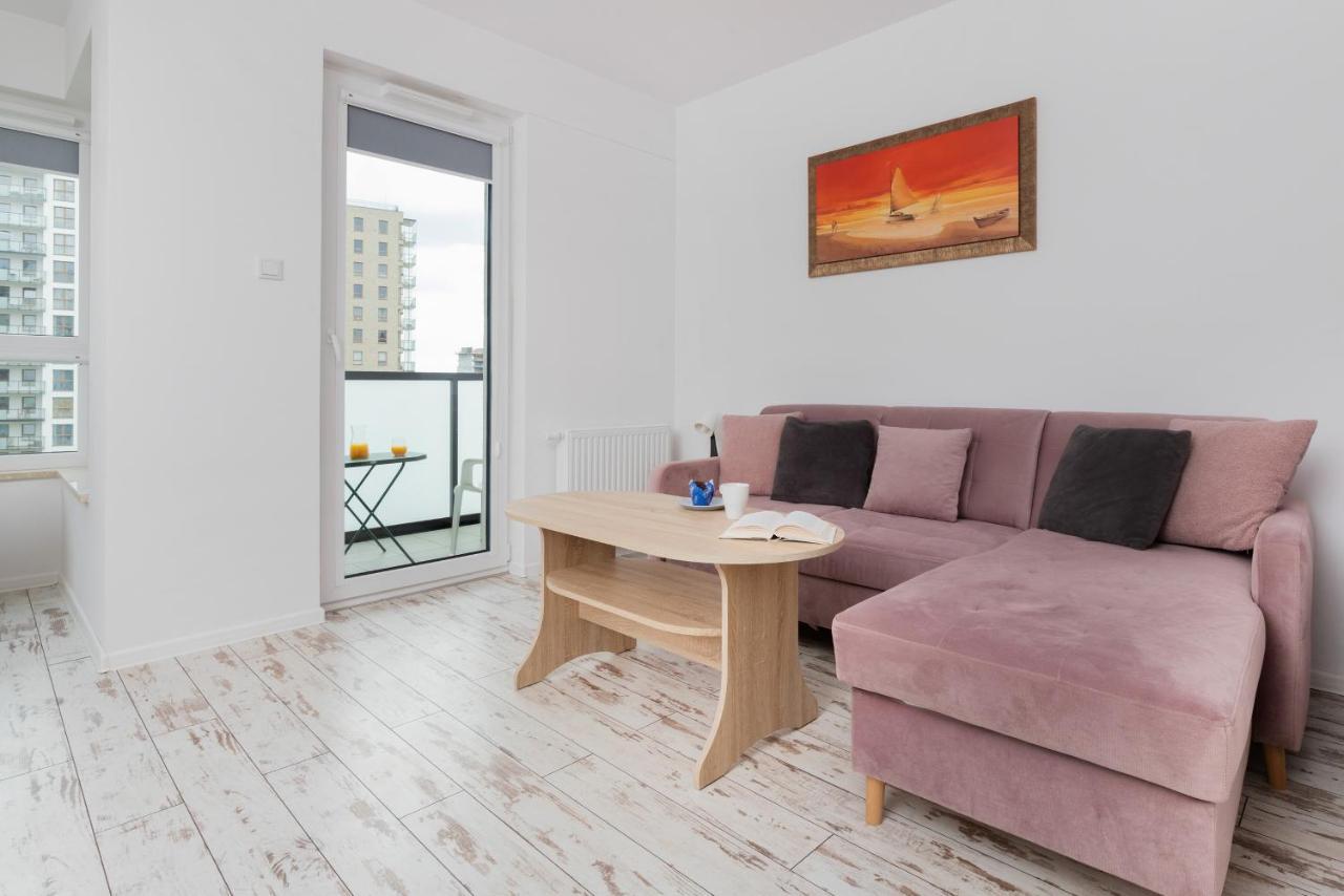 Stadion With Parking By Renters Apartment *