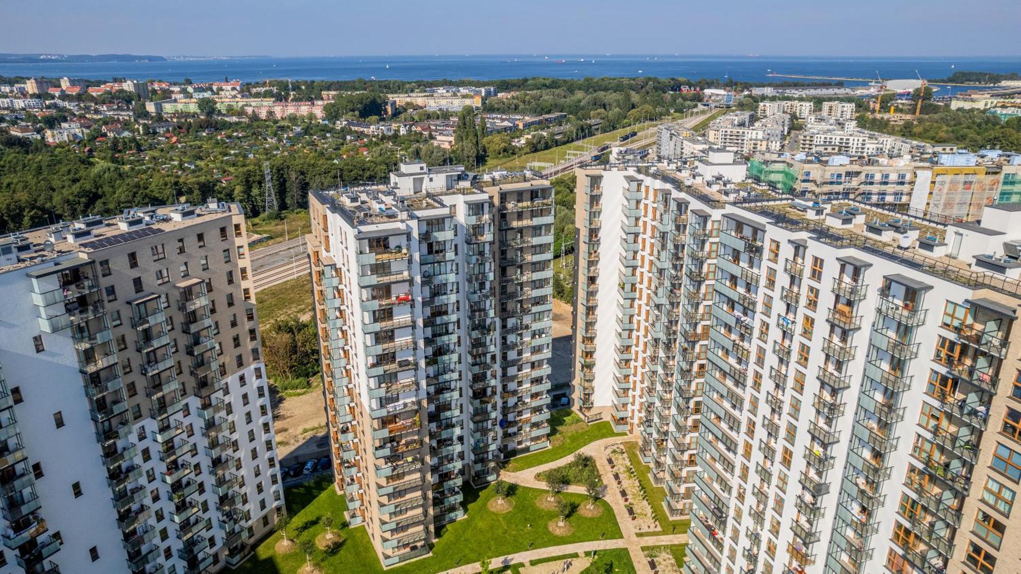 Stadion With Parking By Renters * Danzica